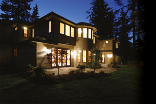 FastStar 10 - 800 Lumens - 10W AC Powered Floodlight