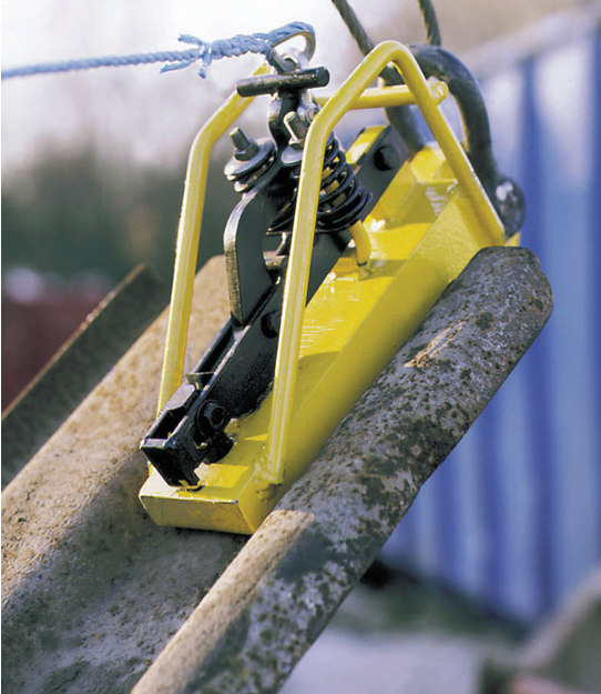 Camlok CP Pile Pitching Clamp in use