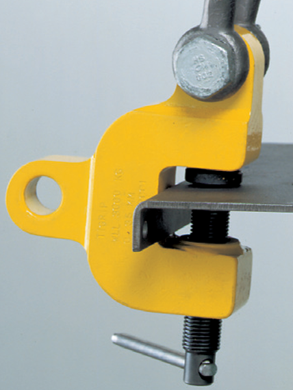 Camlok TSZ Two-Way Screw Clamp in use