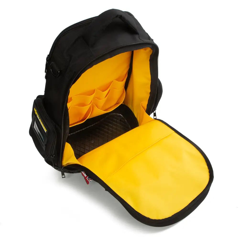 Dirty Rigger Technician's Backpack V1.0, photo of the inside with no tools