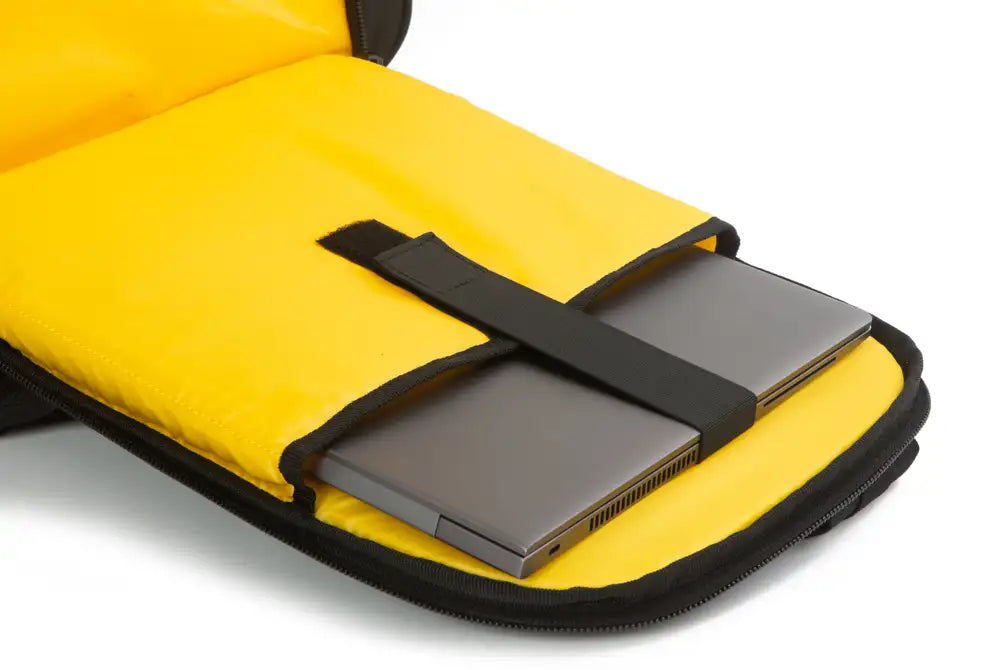 Dirty Rigger Technician's Backpack V1.0, from RiggingUK, showing the laptop secured in the bag