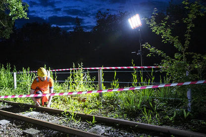 StratoStar X - 115000 Lumens - 30Ah - Rechargeable Tower Floodlight