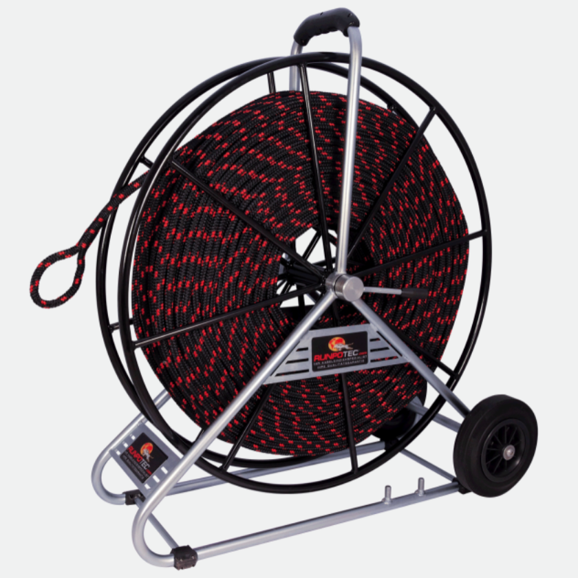 RUNPOTEC Red and Black 12mm Pulling Rope on reel