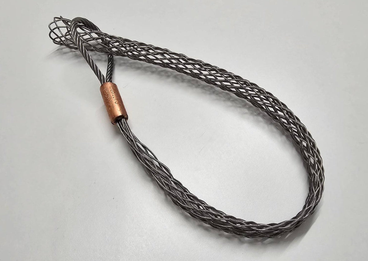 Stainless_Steel_Single_Eye_Pulling_Grip_Sock_19-25mm_Coiled