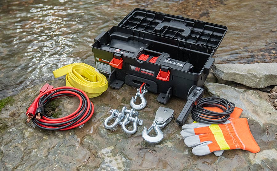 Trojan Portable Utility 12v (1814kg) Winch with Synthetic Rope - picture showing what is included